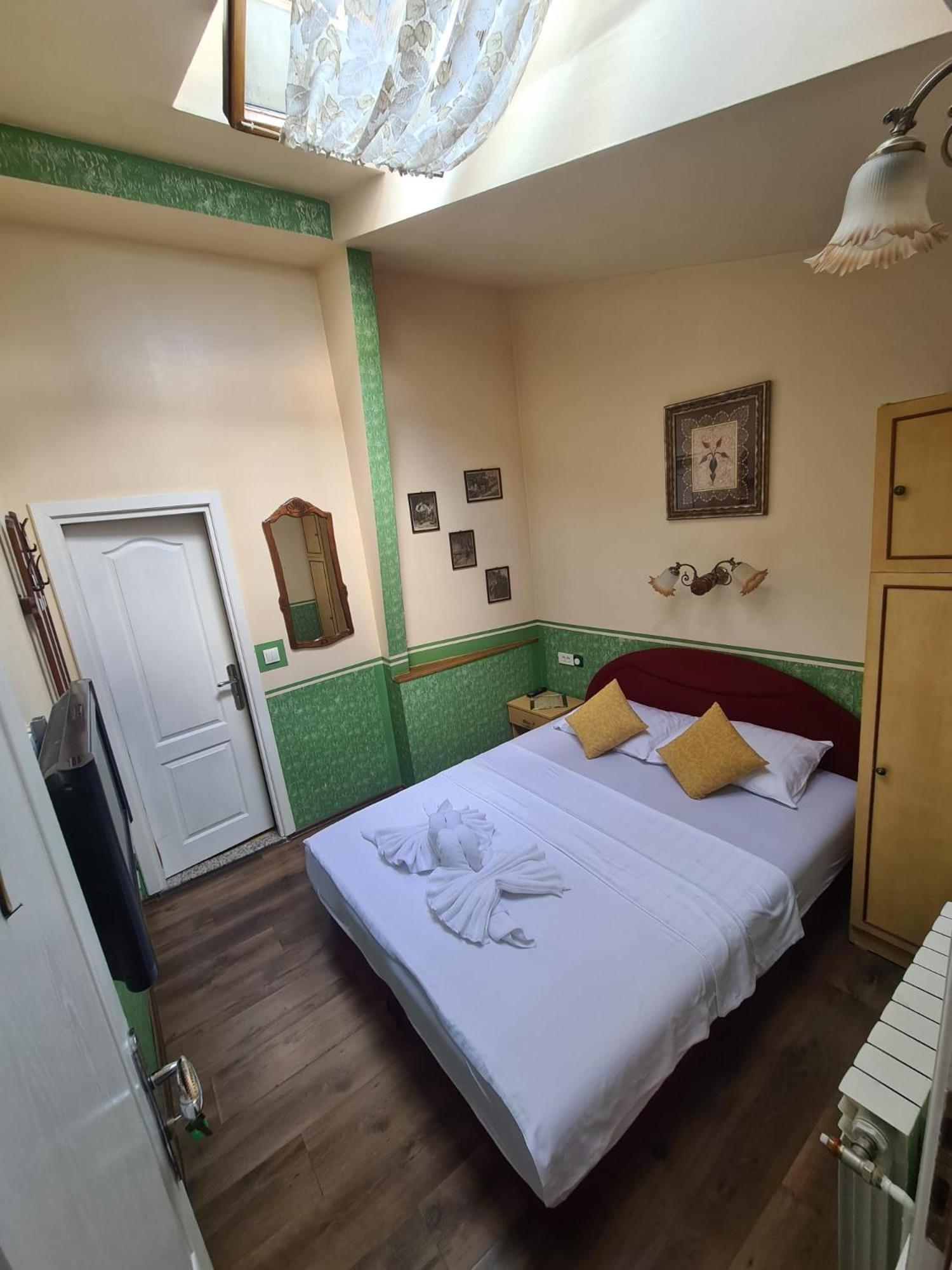 סראייבו Guesthouse Nia Deluxe מראה חיצוני תמונה